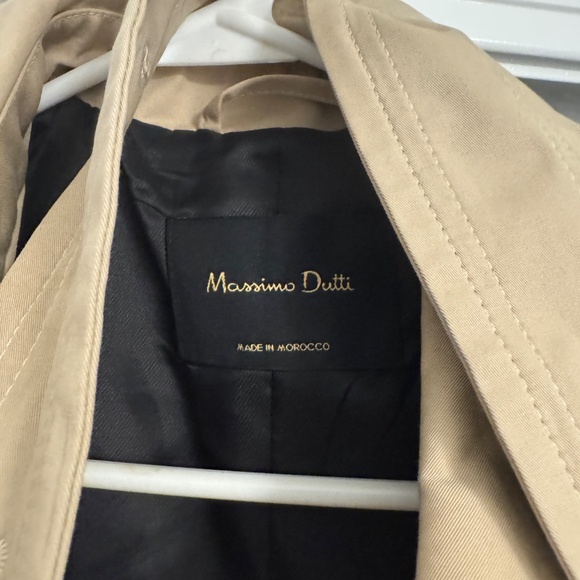 Massimo Dutti trench coat - Picture 2 of 2